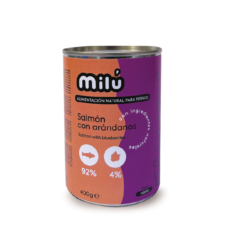 Lata salmón y arándanos